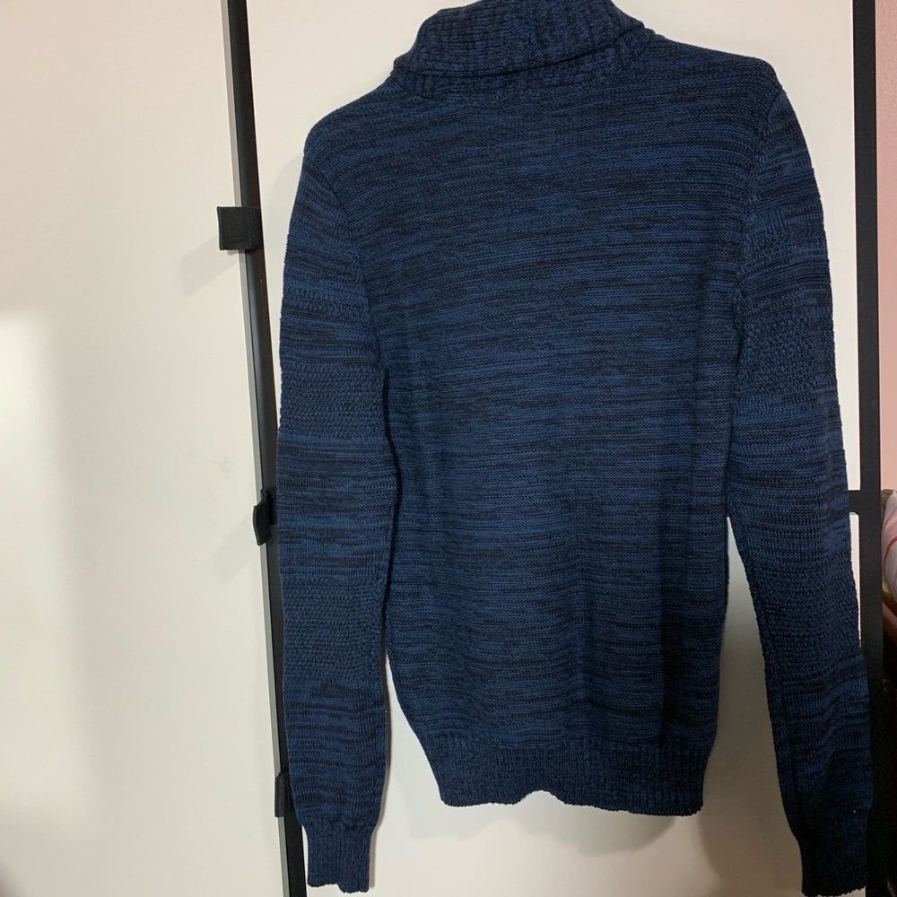 American Rag navy blue sweater - Picture 2 of 3